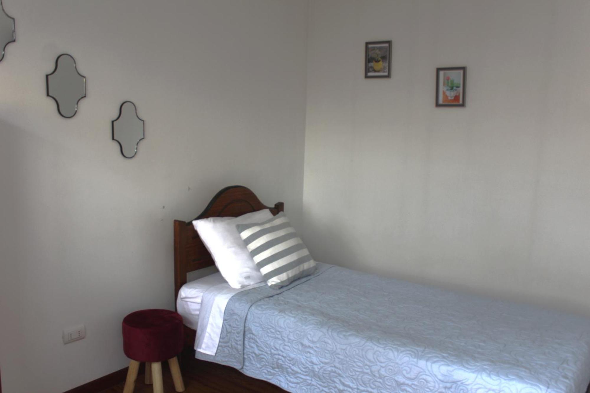 Aero Hostal Santiago de Chile Exteriör bild